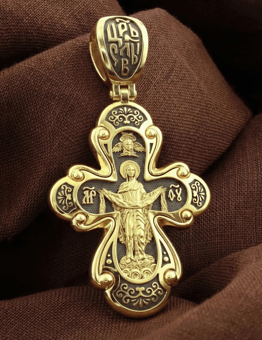 Крест из лимонного золота