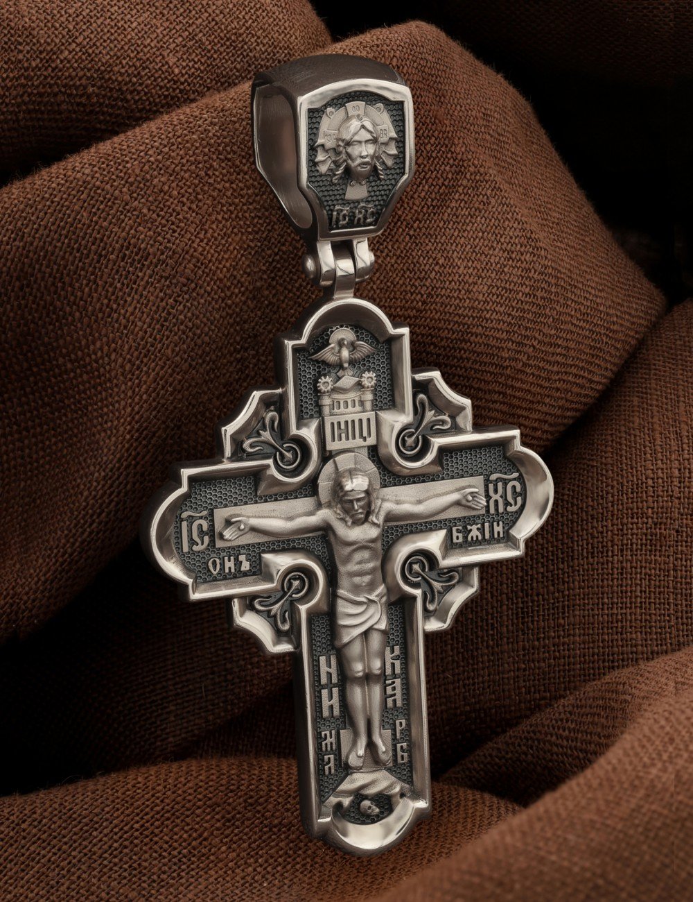 Крест из белого золота