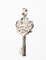 Подвеска из белого золота c бриллиантами