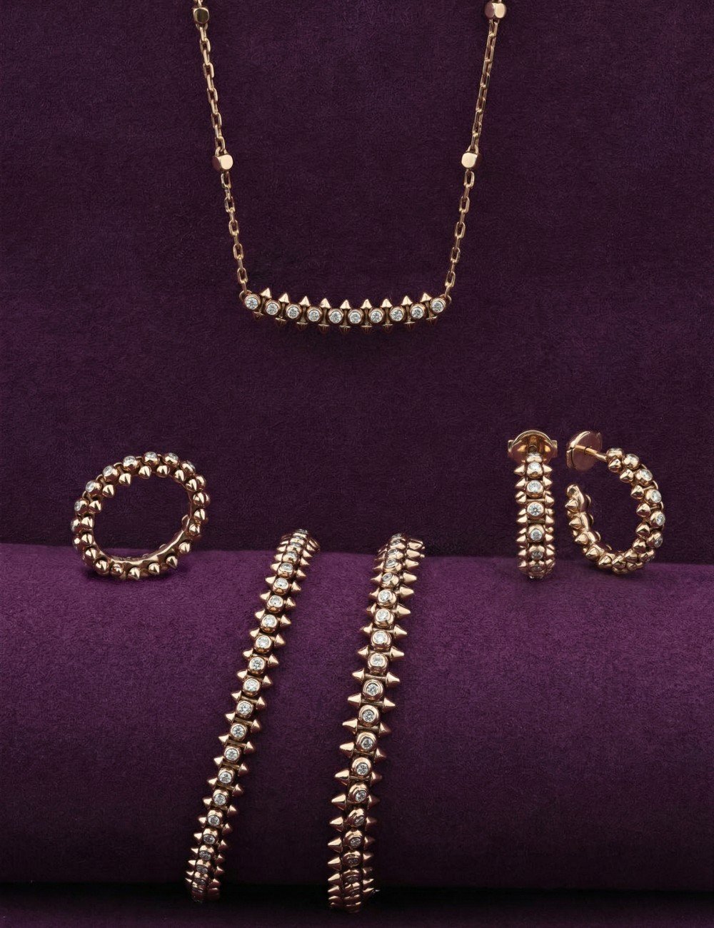 Колье из розового золота c бриллиантами