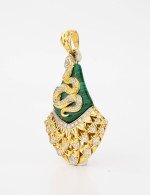 Подвеска из лимонного золота c бриллиантами и малахитом
