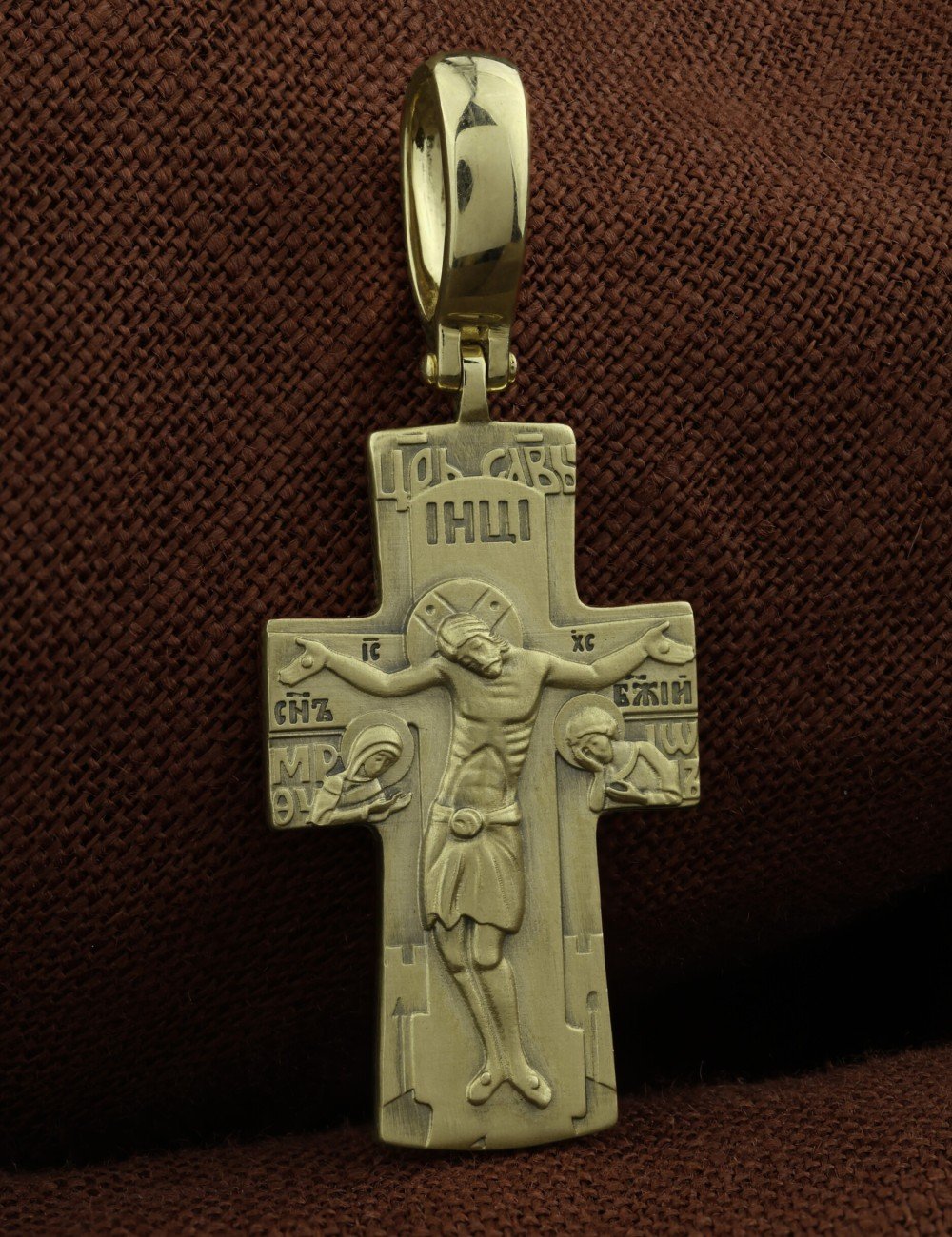 Крест из зелёного золота