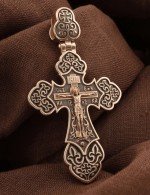 Крест из золота c эмалью