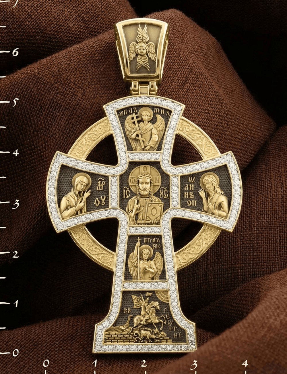 Крест из лимонного золота c эмалью и бриллиантами