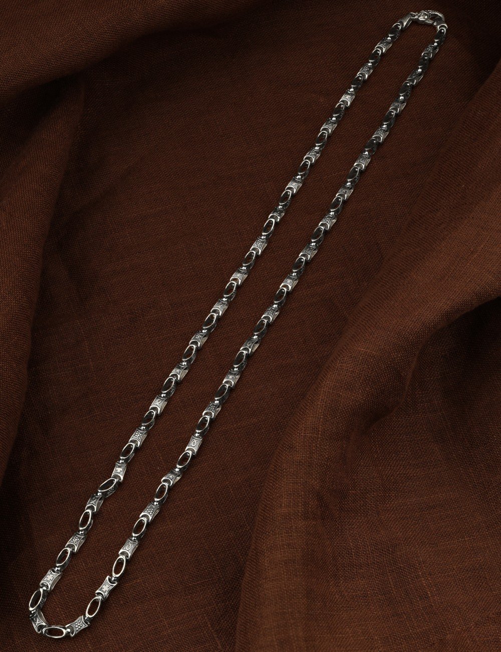 Цепь из белого золота