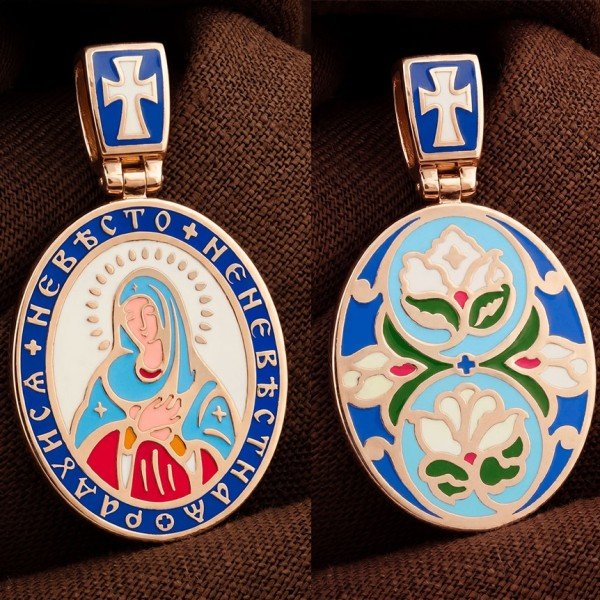 Образок из золота c эмалью