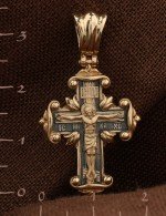 Крест из золота