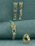 Серьги из лимонного золота c бриллиантами и изумрудом