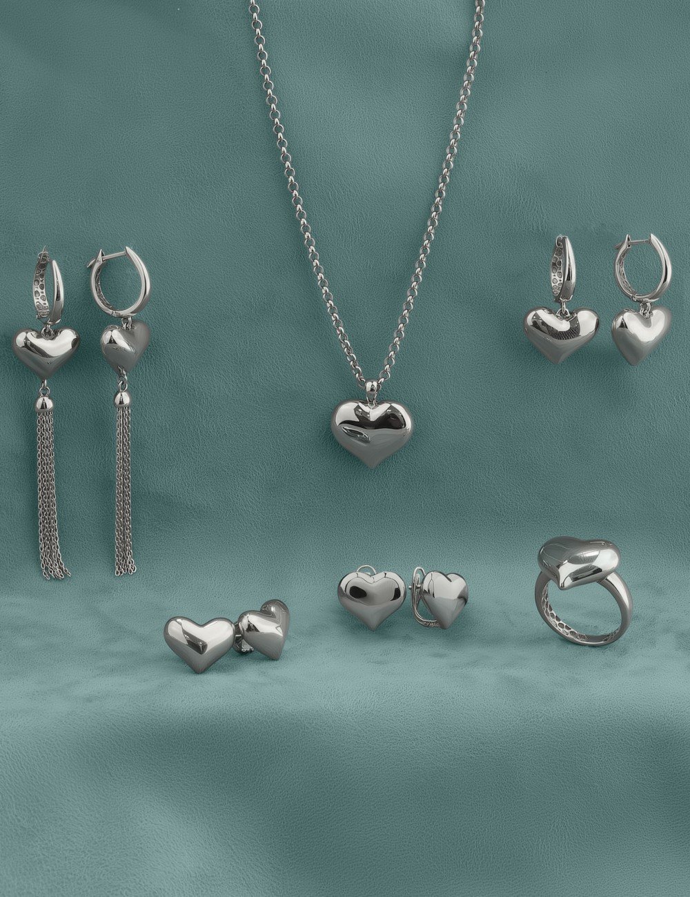 Кольцо из белого золота