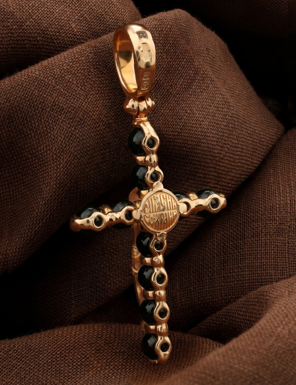 Крест из золота c ониксом