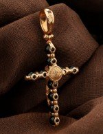 Крест из золота c ониксом