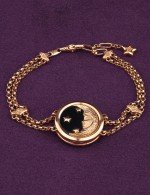 Браслет из золота c ониксом и перламутром