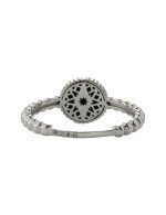 Кольцо из белого золота c бриллиантами и ониксом