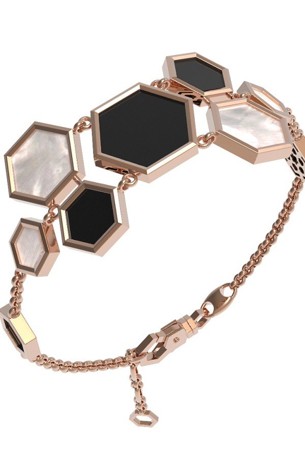 Браслет из золота c ониксом и перламутром