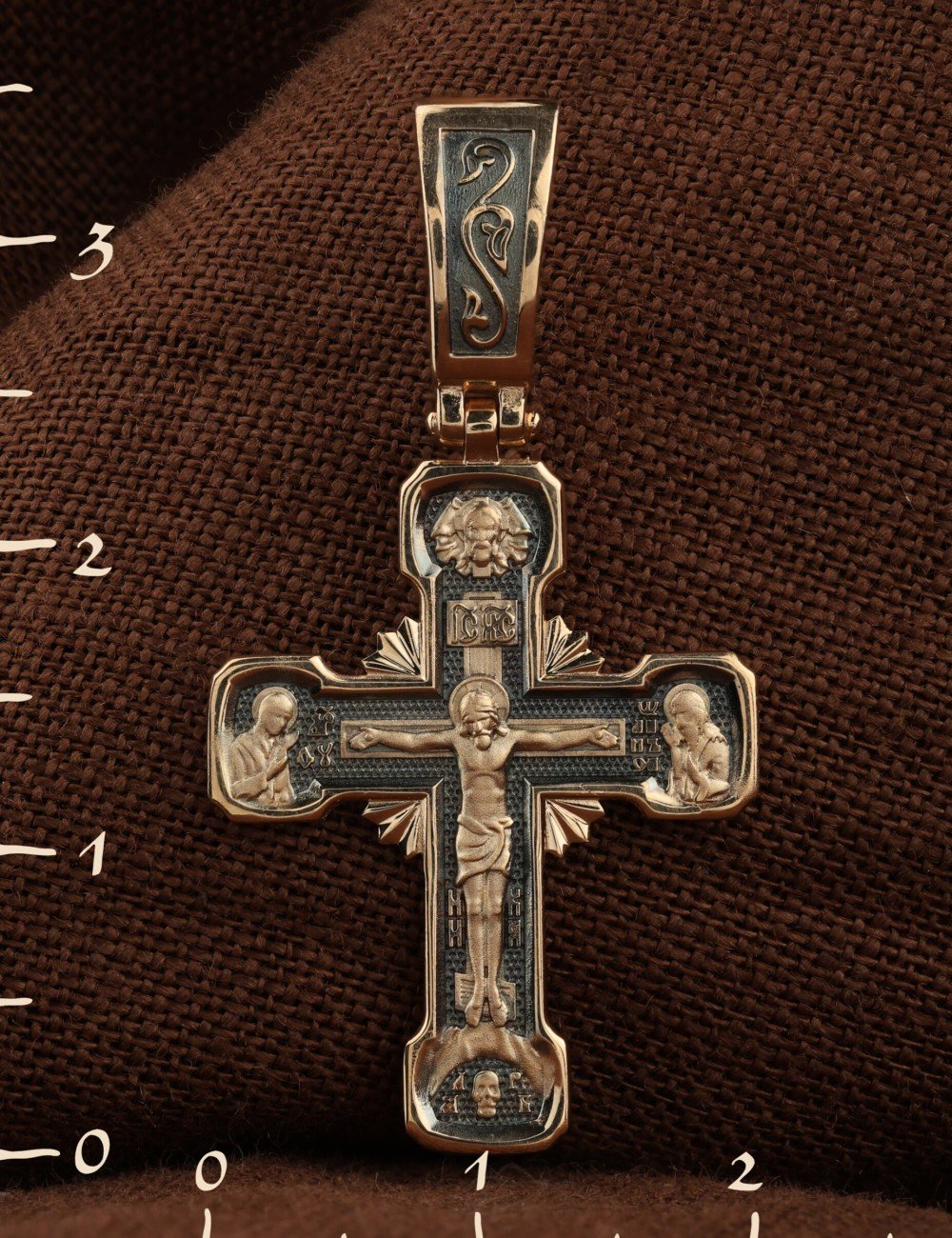 Крест из золота