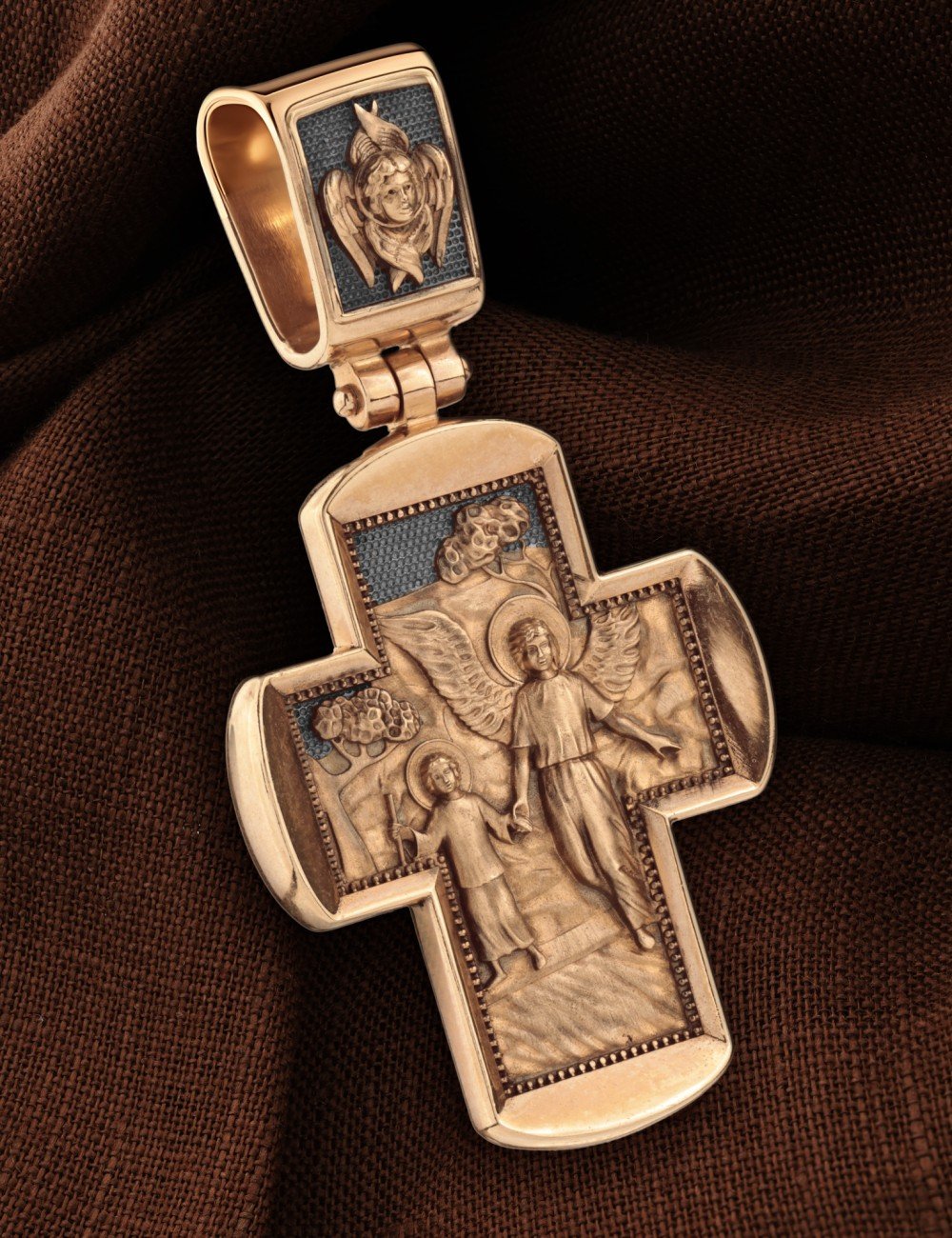 Крест из золота