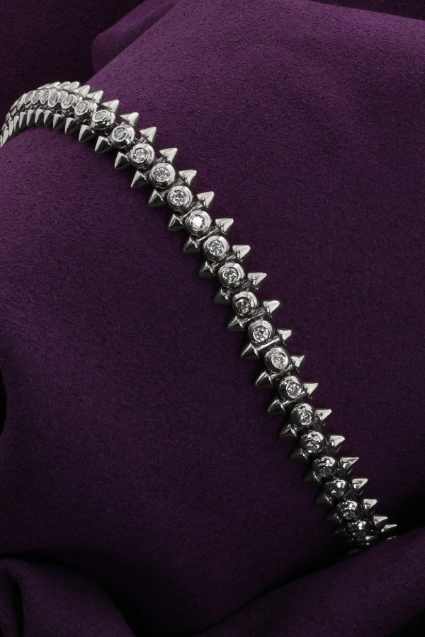 Браслет из белого золота c бриллиантами