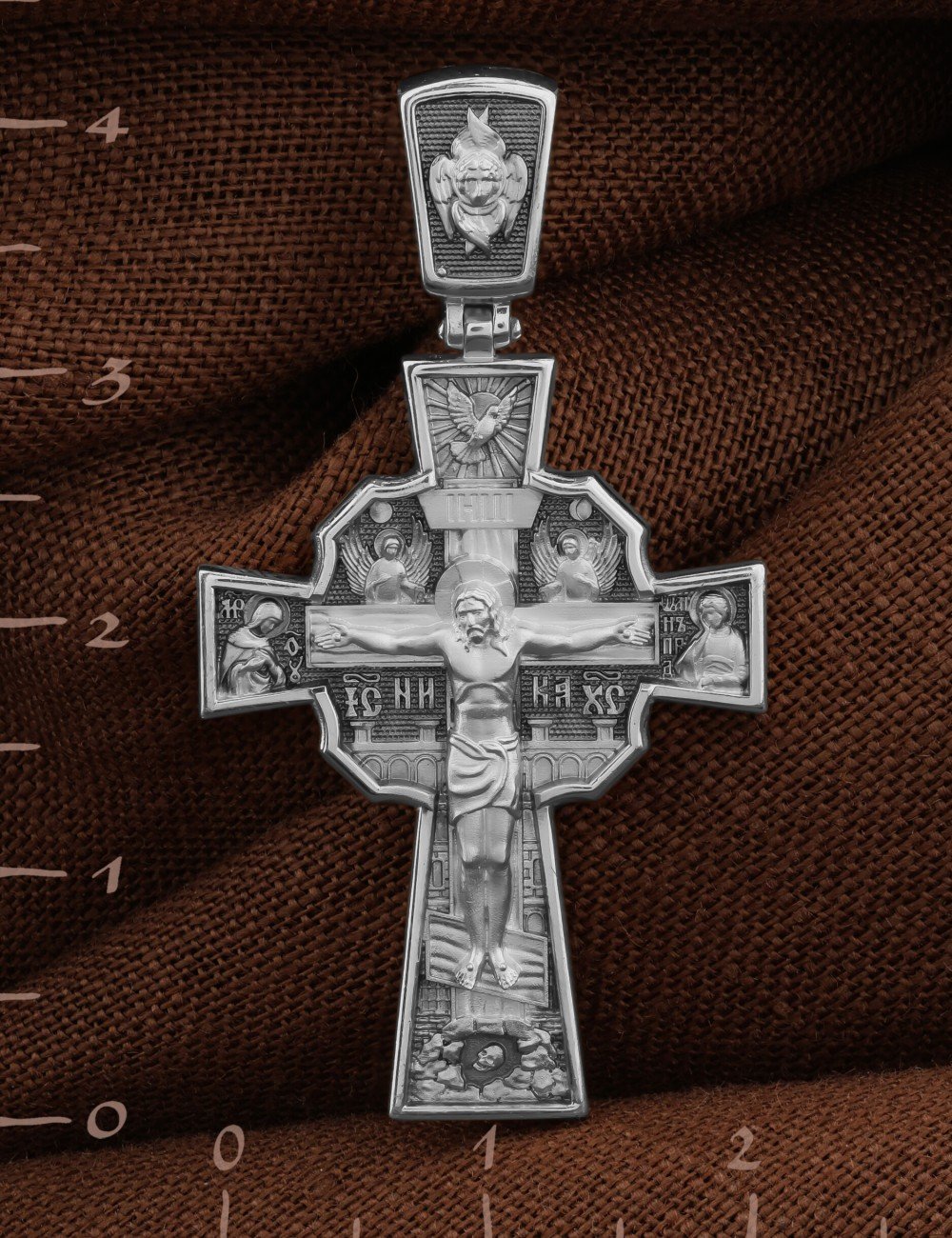 Крест из белого золота