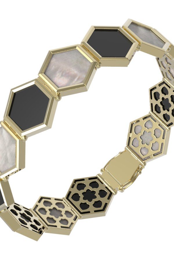 Браслет из лимонного золота c ониксом и перламутром