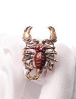 Кольцо из золота c эмалью