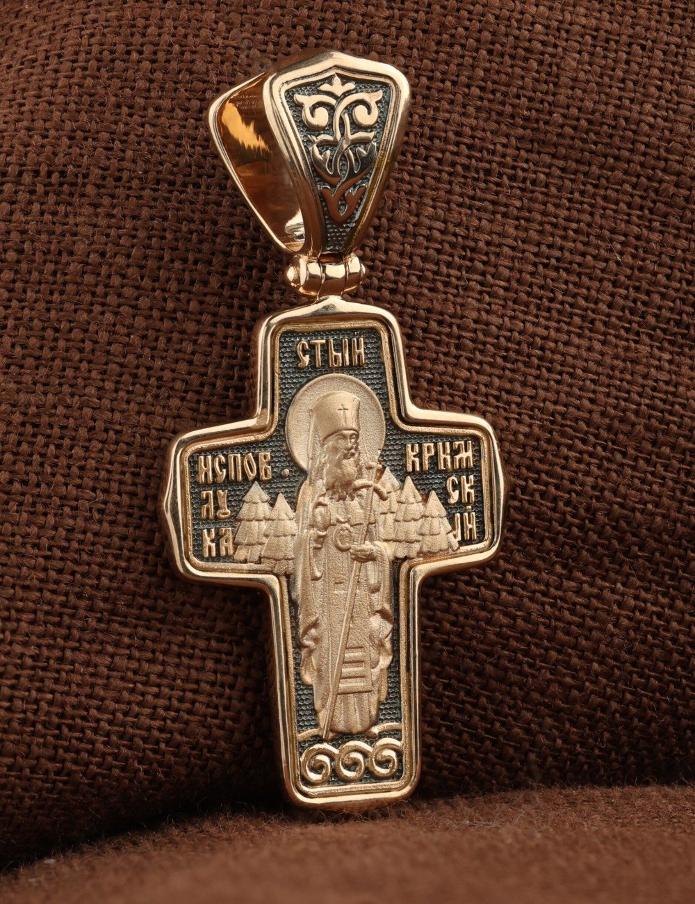 Крест из золота