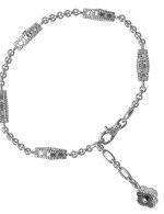 Браслет из белого золота c бриллиантами, ониксом и перламутром