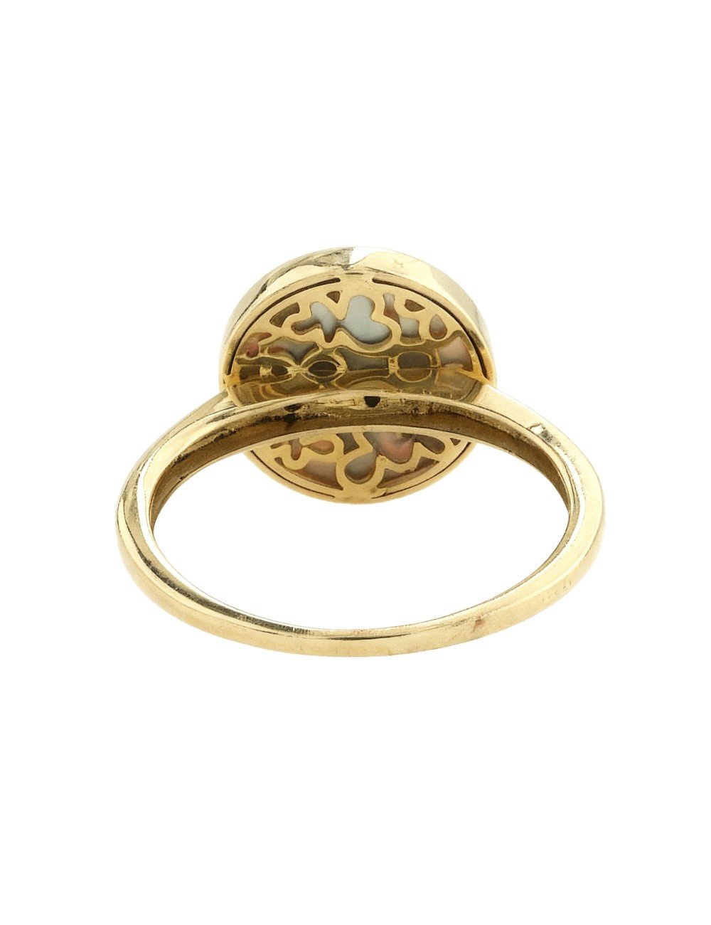 Кольцо из лимонного золота c бриллиантами и перламутром