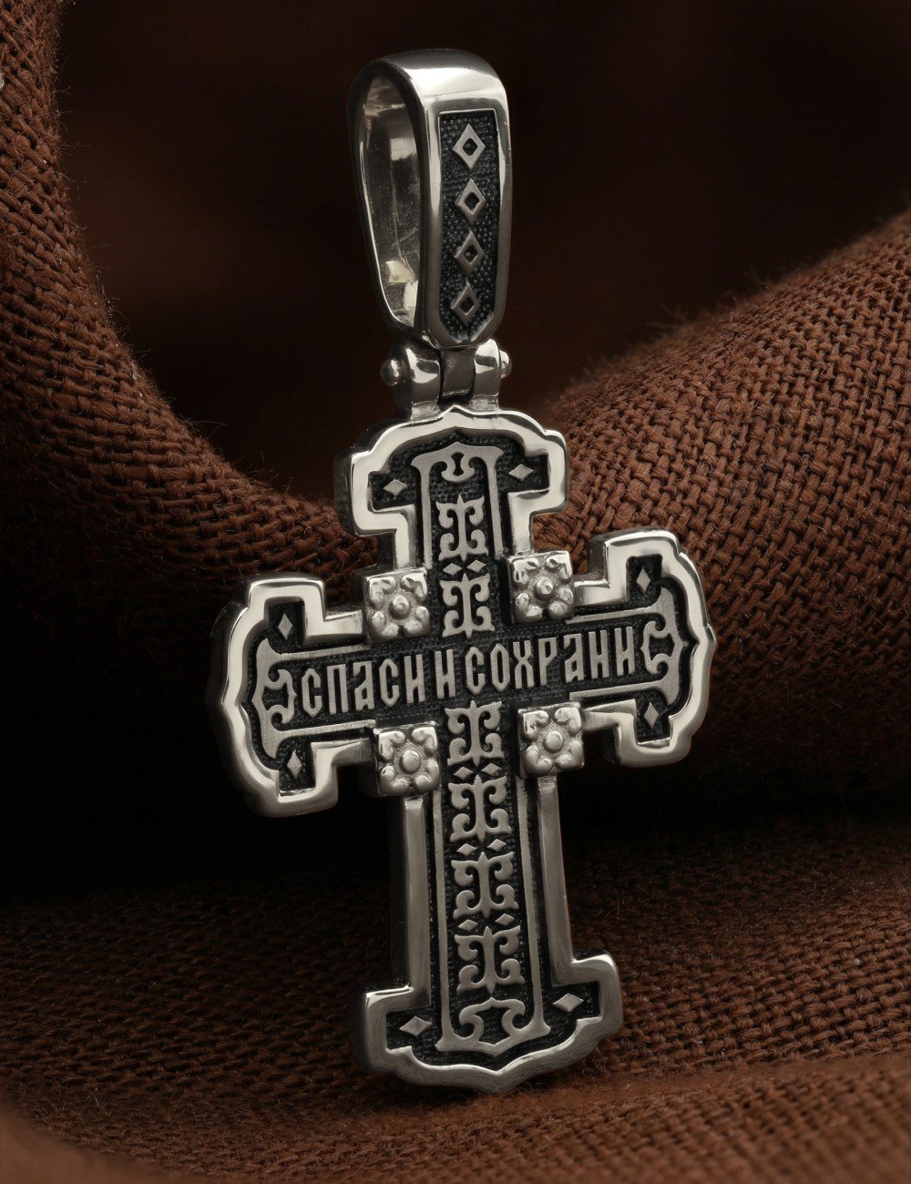 Крест из белого золота