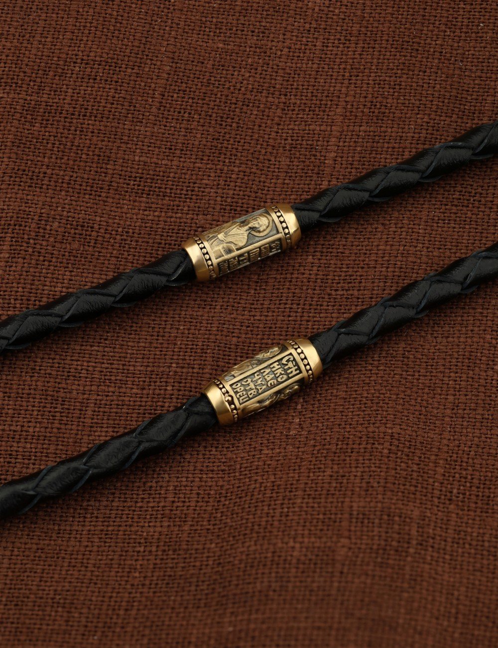 Гайтан из лимонного золота c кожаным шнурком