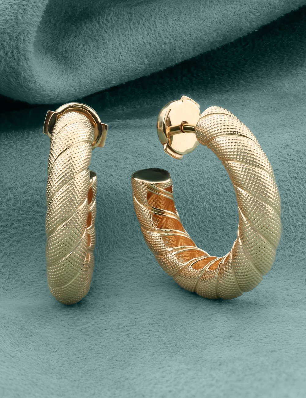 Серьги из золота