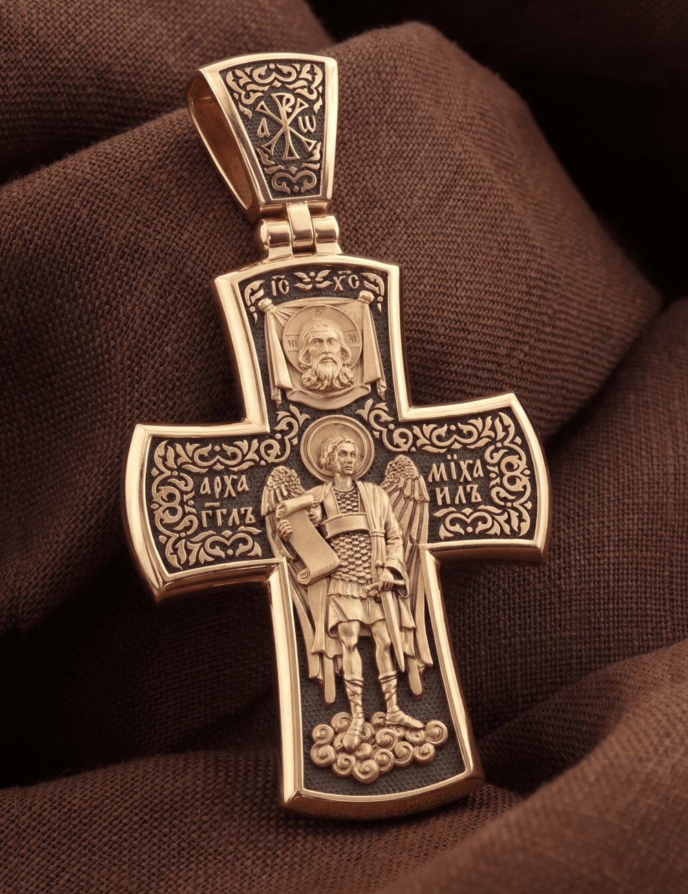 Крест из золота