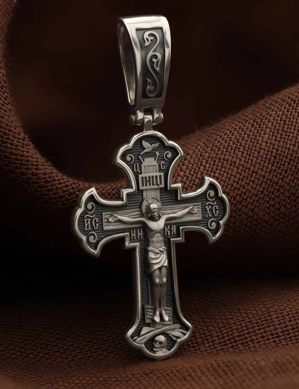 Крест из белого золота