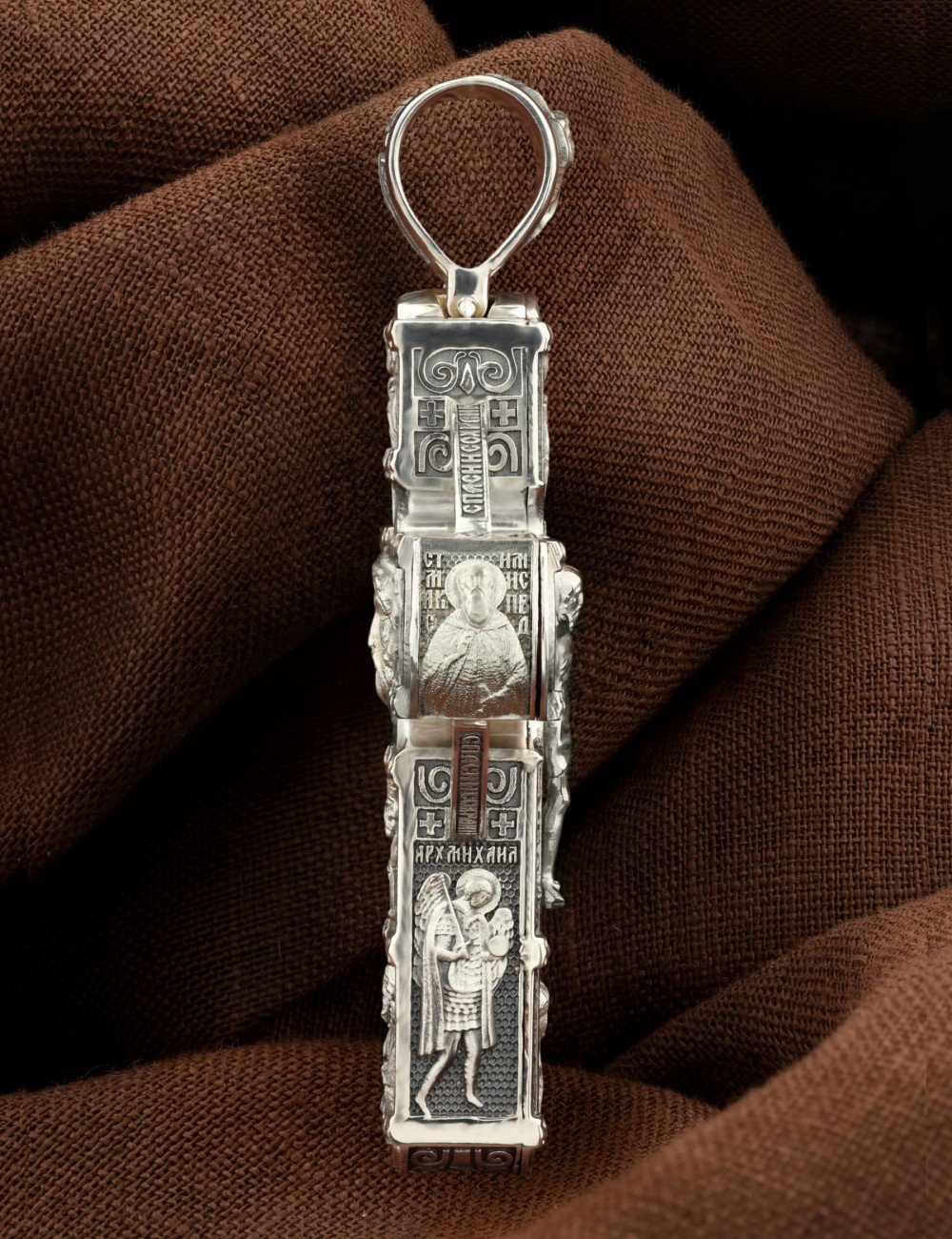 Крест из серебра 925 пробы c эбеновым деревом