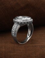 Кольцо из белого золота