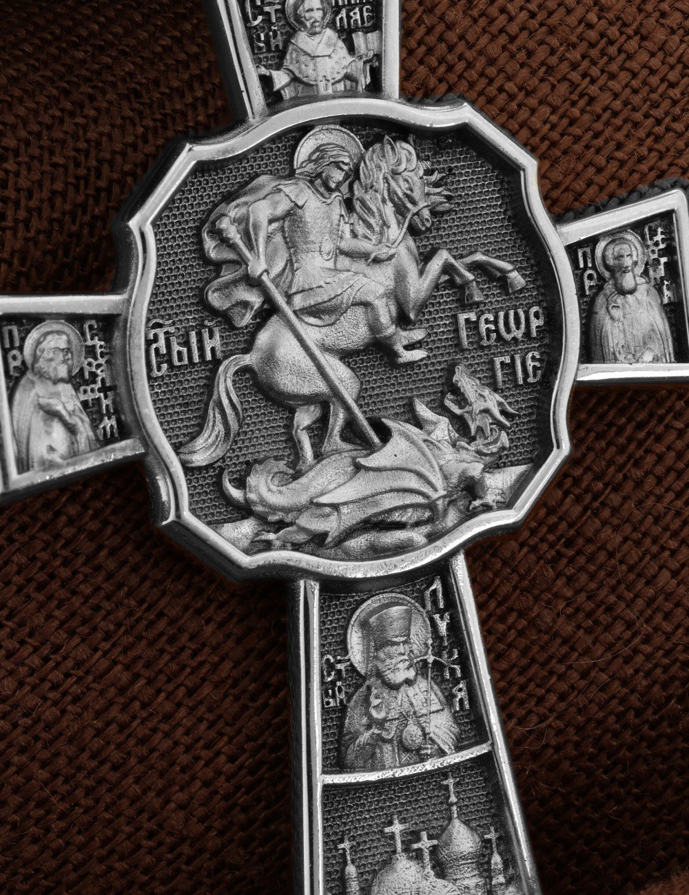 Крест из белого золота