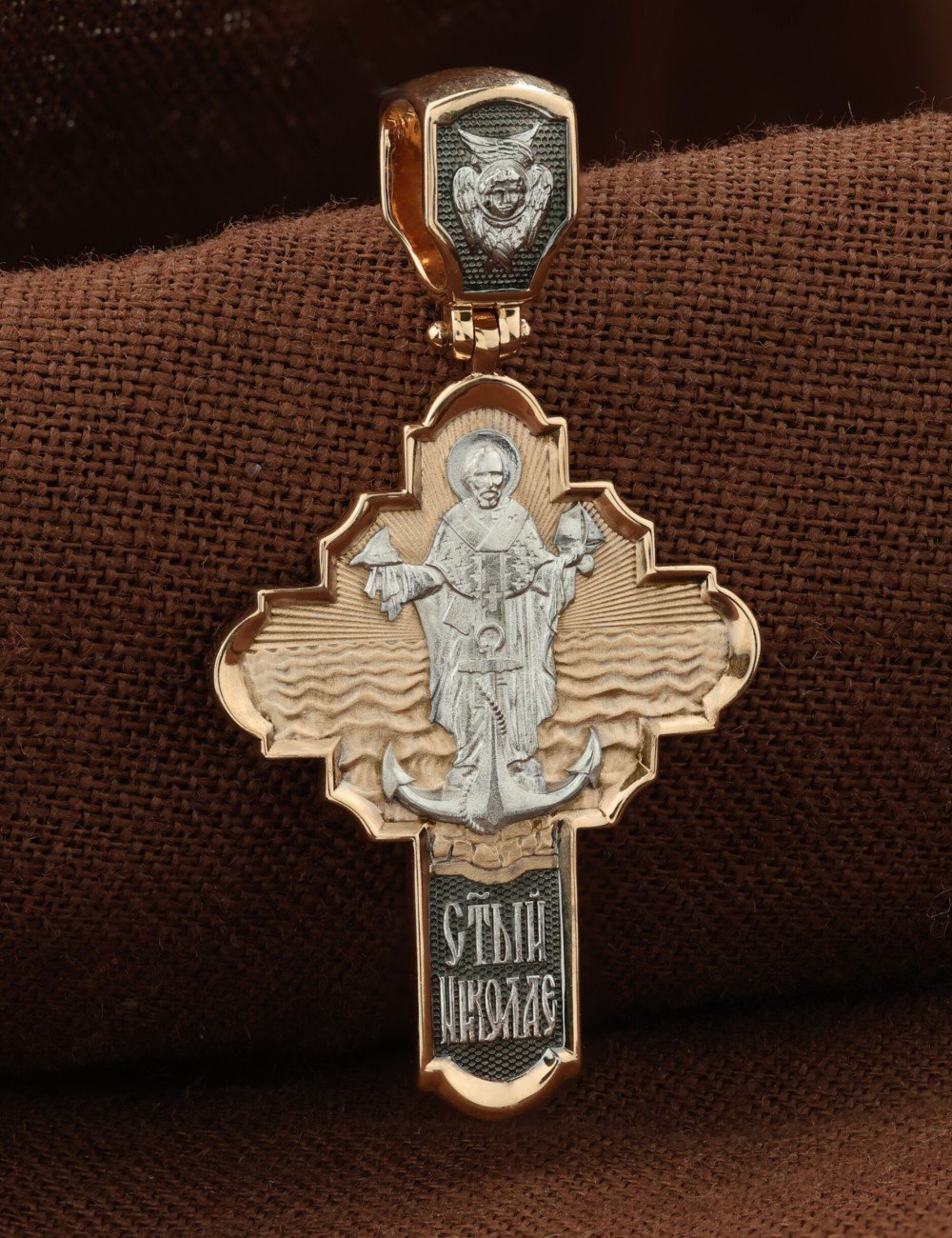 Крест из золота