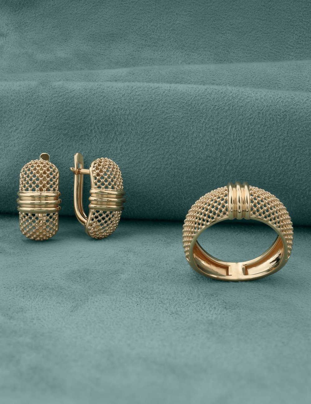 Серьги из золота