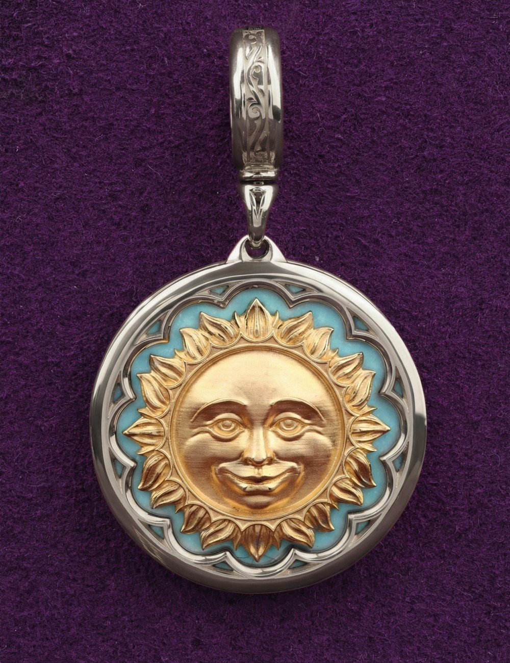 Подвеска из белого золота c бирюзой