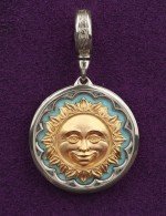 Подвеска из белого золота c бирюзой