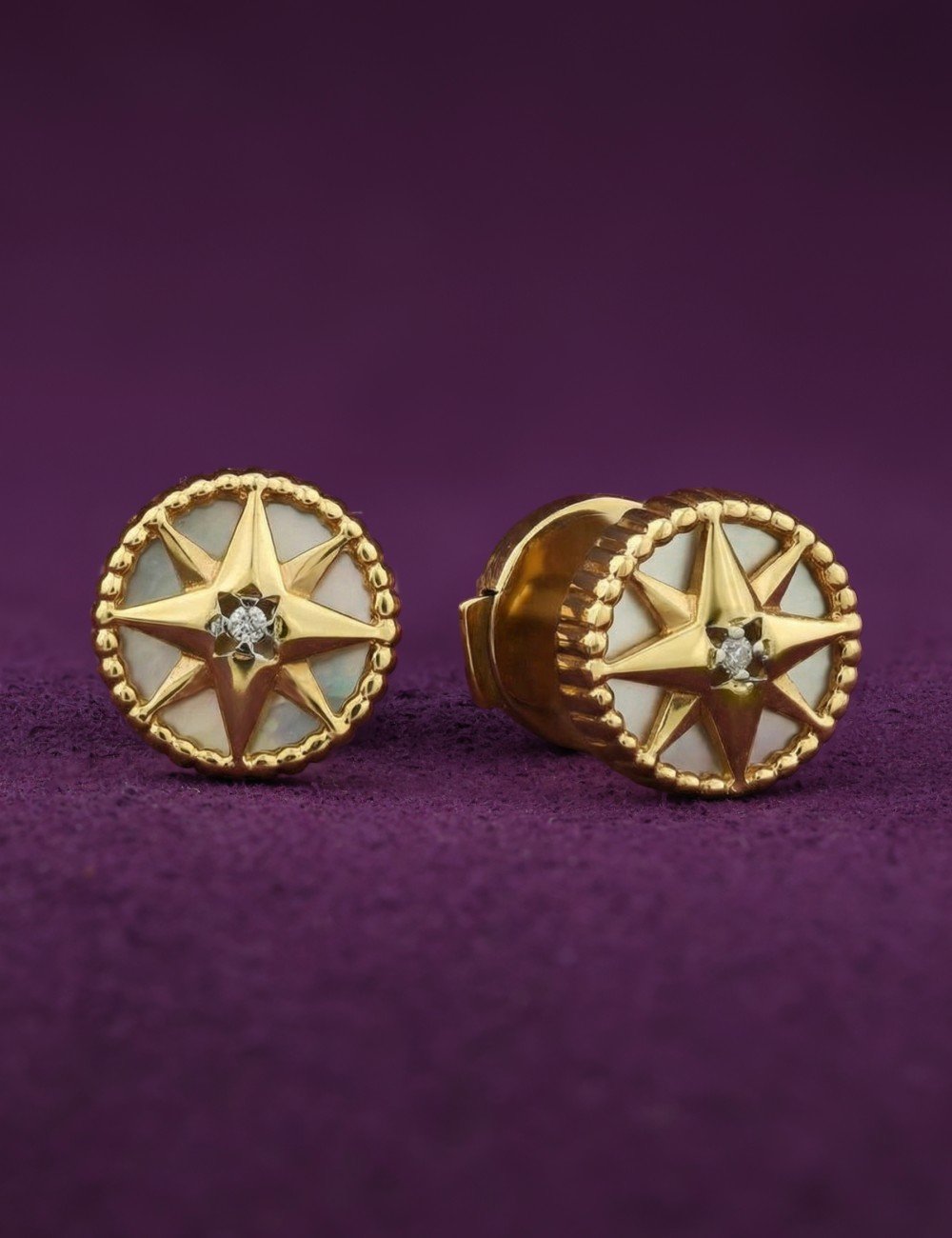 Серьги из лимонного золота c бриллиантами и перламутром