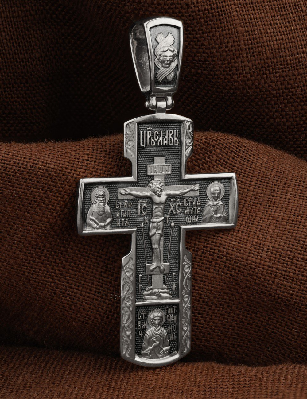 Крест из белого золота