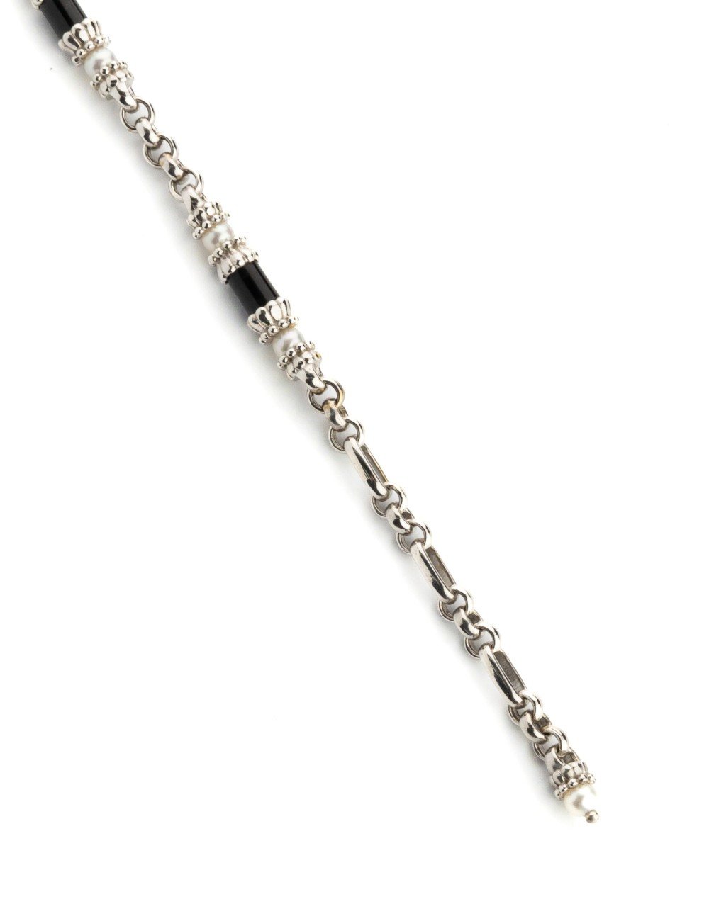 Браслет из белого золота c жемчугом и ониксом