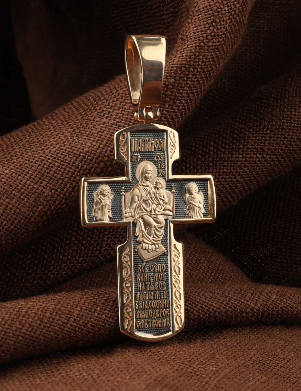 Крест из золота