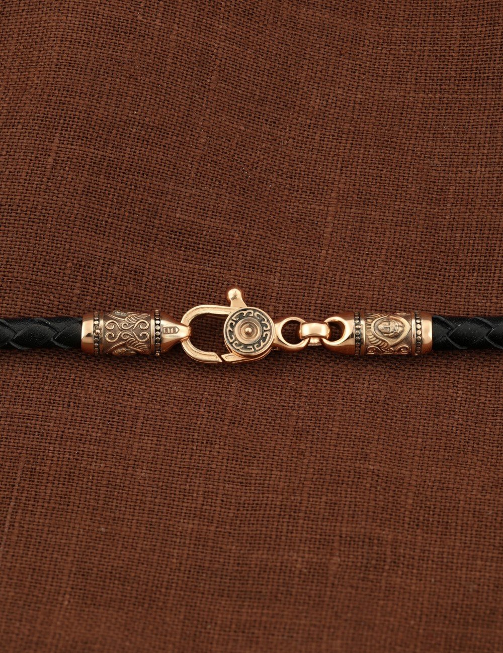 Гайтан из золота c кожаным шнурком