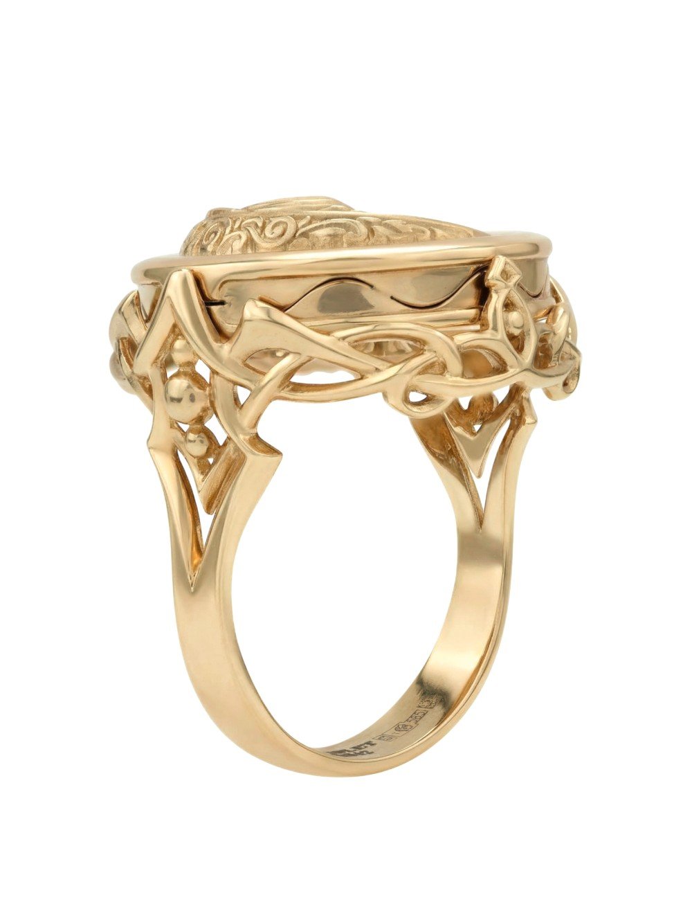 Кольцо из золота c ониксом и перламутром