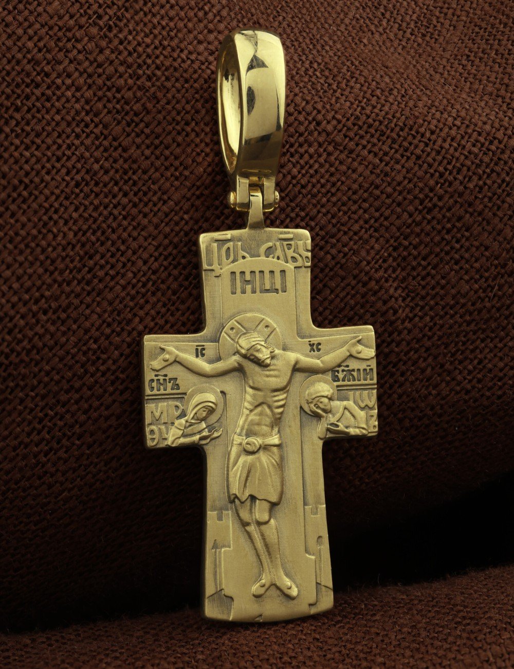 Крест из лимонного золота