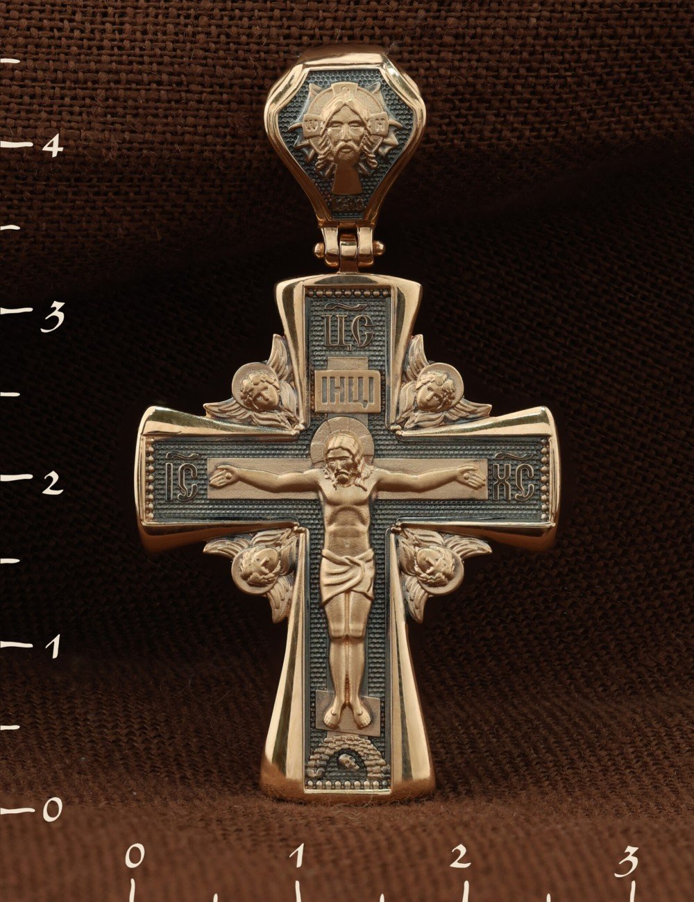 Крест из золота