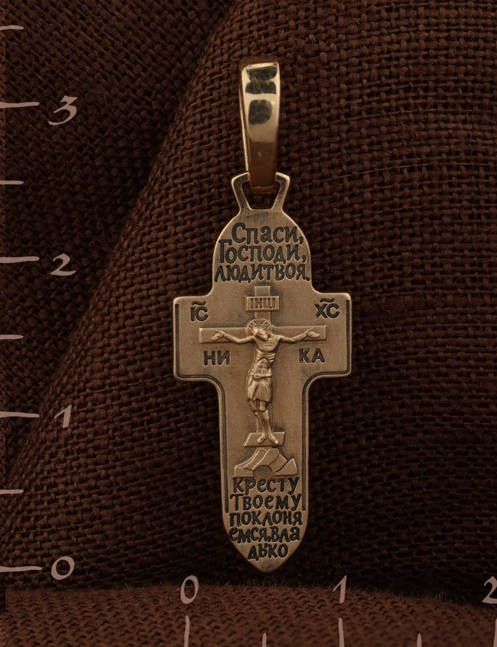 Крест из золота