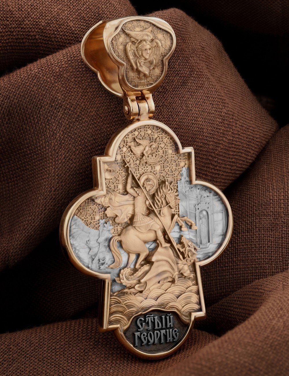 Крест из золота