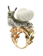 Кольцо из золота c эмалью и бивнем мамонта